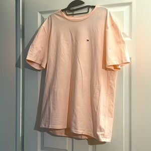 TOMMY HILFIGER SHIRT!